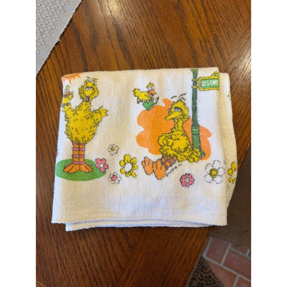 Vintage Sesame Street Big Bird Bath Towel‎ Retro Character Print White